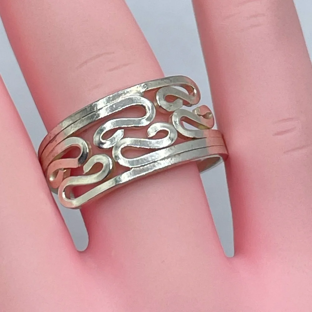 Vintage Taxco Mexico Silver Ring Scroll Openwork Band Boho Southwestern